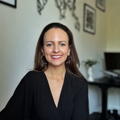 Vicky Bell